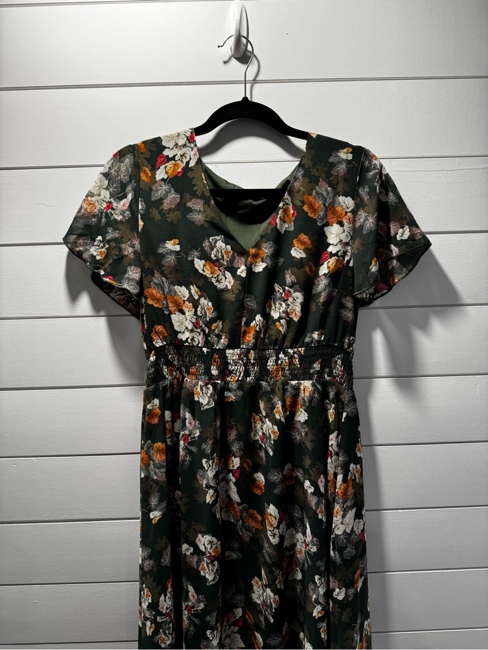 Women’s Dark Green Floral V-Neck Dress
